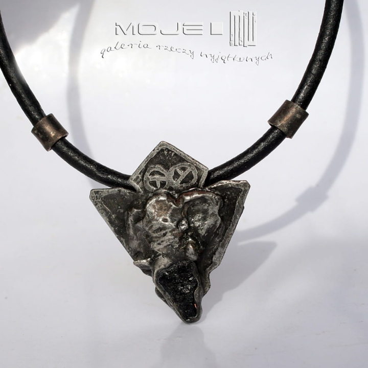 T-Y-wisior-meski-miedziany-trojkatny-slon-turmalin-personalizowany-meska-bizuteria-rustykalny