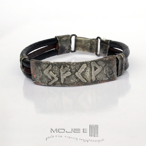 sukces-w-biznesie-bransoletka-rustykalna-znaki-runiczne-runy-amulet-skorzane-rzemienie-meska-bizuteria