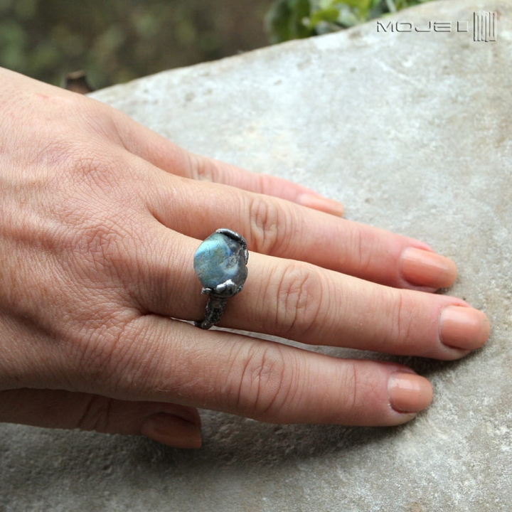 wyniosly-labradoryt-pierscionek-z-labradorytem-miedziany-cynowany-elektroformowanie