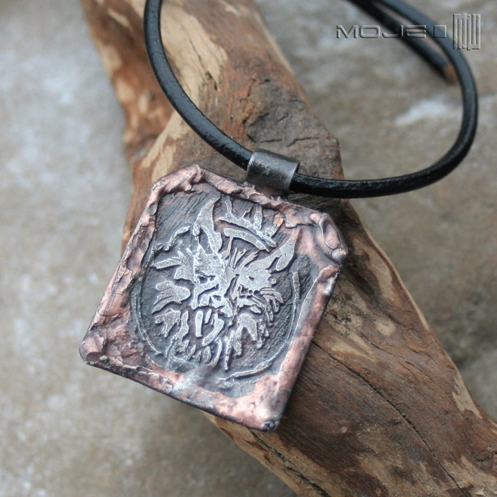 wilczy-wisior-miedziany-meski-wisior-z-wilkiem