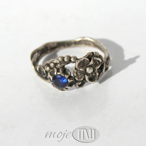 kwiatowy-srebrny-pierscionek-ze-srebra-delikatny-romantyczny-kwiatuszki-cyrkonia