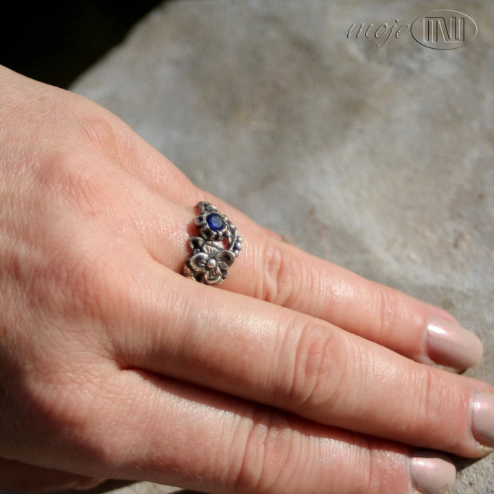 kwiatowy-srebrny-pierscionek-ze-srebra-delikatny-romantyczny-kwiatuszki-cyrkonia