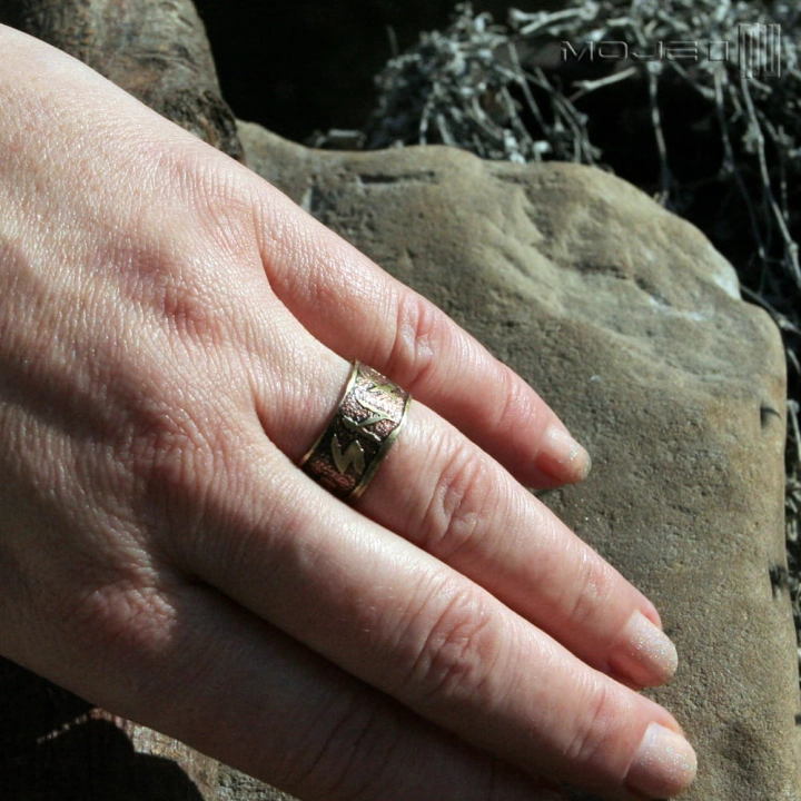 ochrona-od-wszelkiego-zla-obraczka-z-mosiadzu-mosiezna-runy-znaki-runiczne-amulet