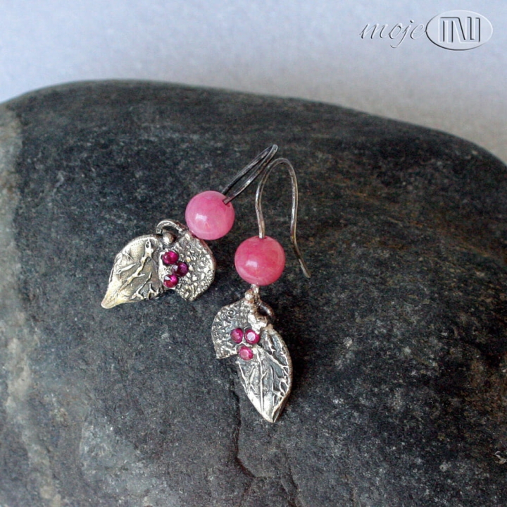 listki-z-rozowa-kulka-srebrne-kolczyki-ze-srebra-listki-recznie-robione-cyrkonie-kulka-z-marmuru-rozowe-art-clay