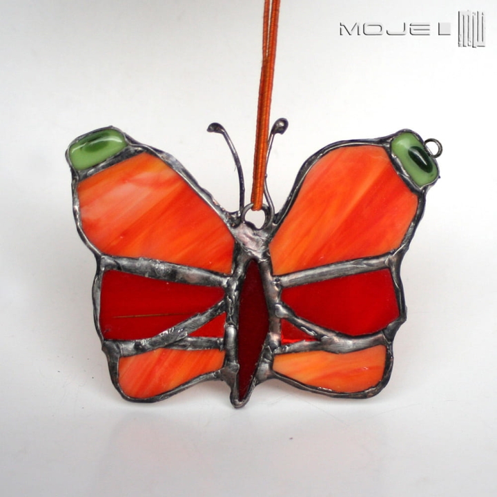 motyl-w-pomaranczach-dekoracja-zawieszka-ze-szkla-witraz-szklany-ozdobny-zawieszka-na-sciane