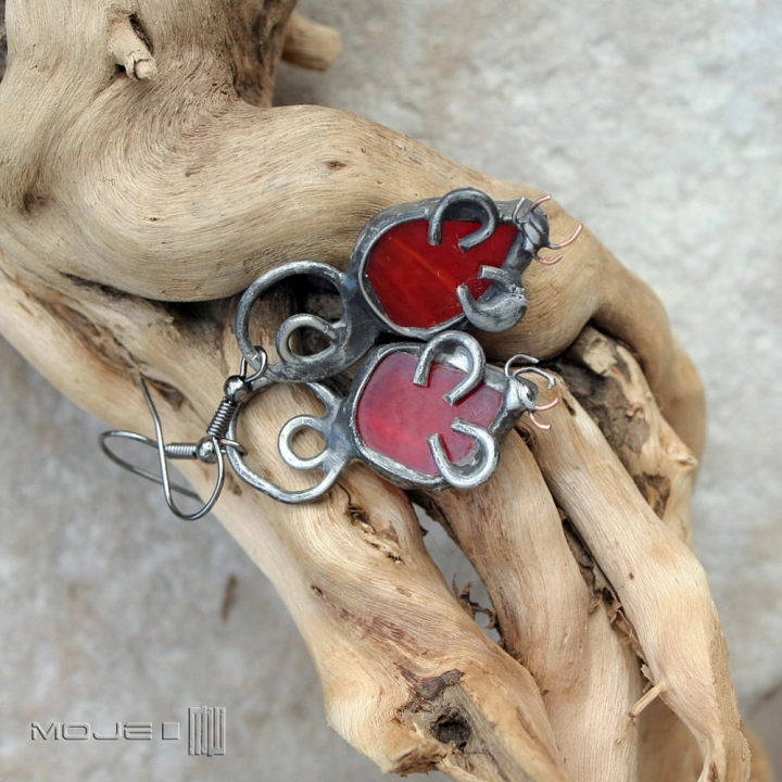 czerwone-myszki-kolczyki-ze-szkla-myszy-do-uszu-smieszne