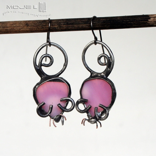 myszki-na-rozowo-kolczyki-ze-szkla-myszy-do-uszu-smieszne-oprawione-w-miedz