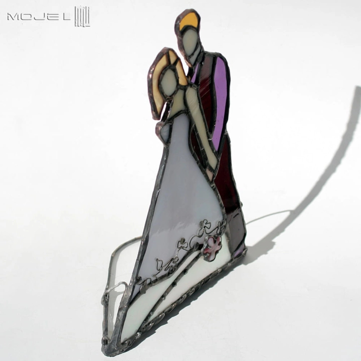 mloda-para-ze-szkla-witrazowego-szklane-figurki-slub-dekor-stojacy-prezent