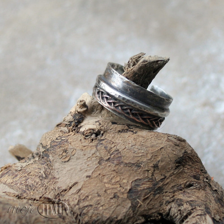 srebrna-z-miedzianym-warkoczem-obraczka-ze-srebra-rustykalna-szeroka-meska-bizuteria-dla-mezczyzny