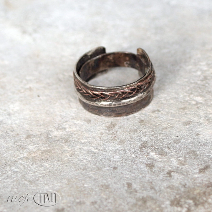 srebrna-z-miedzianym-warkoczem-obraczka-ze-srebra-rustykalna-szeroka-meska-bizuteria-dla-mezczyzny
