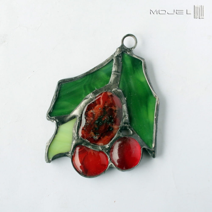 Dekor-swiateczny-zawieszka-szklana-ze-szkla-witrazowe-swieta-boze-narodzenie-ostrokrzew-fusing