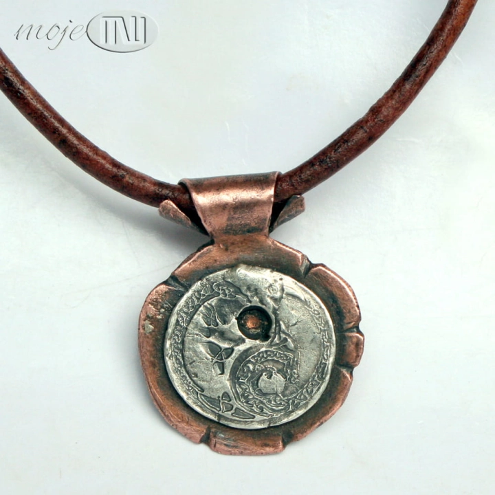 Yin-yang-w-miedzi-i-srebrze-wisior-z-miedzi-i-ze-srebra-meski-bizuteria-dla-niego-na-skorzanym-rzemieniu