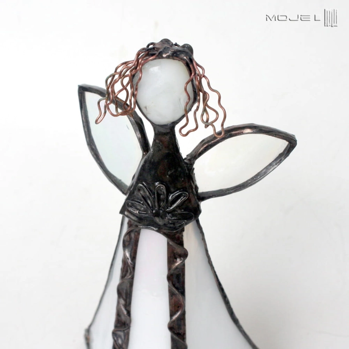 Bialy-aniol-szklany-stojacy-aniolek-figurka-ze-szkla-witrazowy-chrzest-komunia-prezent-pamiatka