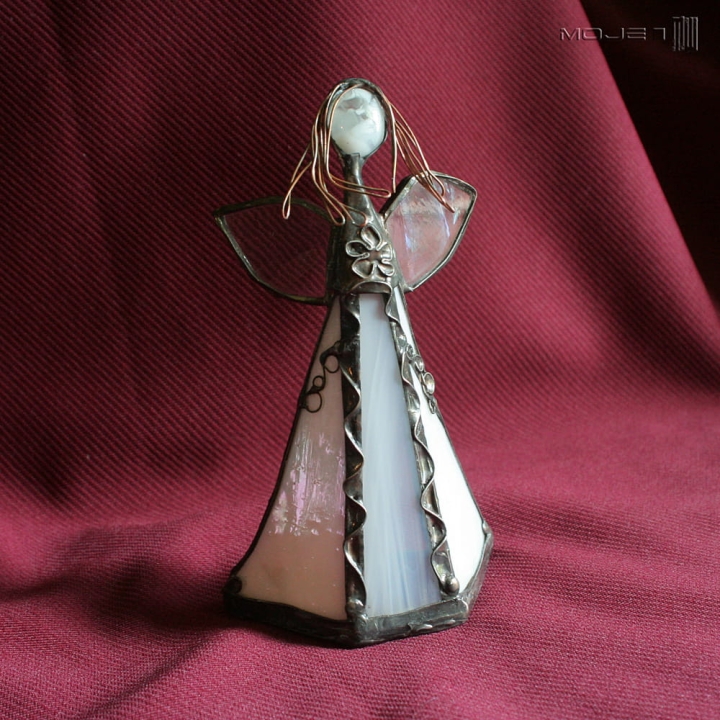 Bialy-aniol-szklany-stojacy-aniolek-figurka-ze-szkla-witrazowy-chrzest-komunia-prezent-pamiatka