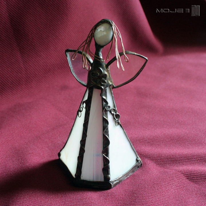 Bialy-aniol-szklany-stojacy-aniolek-figurka-ze-szkla-witrazowy-chrzest-komunia-prezent-pamiatka