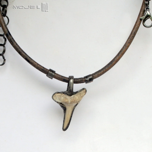 zab-rekina-talizman-amulet-meski-wisiorek-skorzany-rzemien