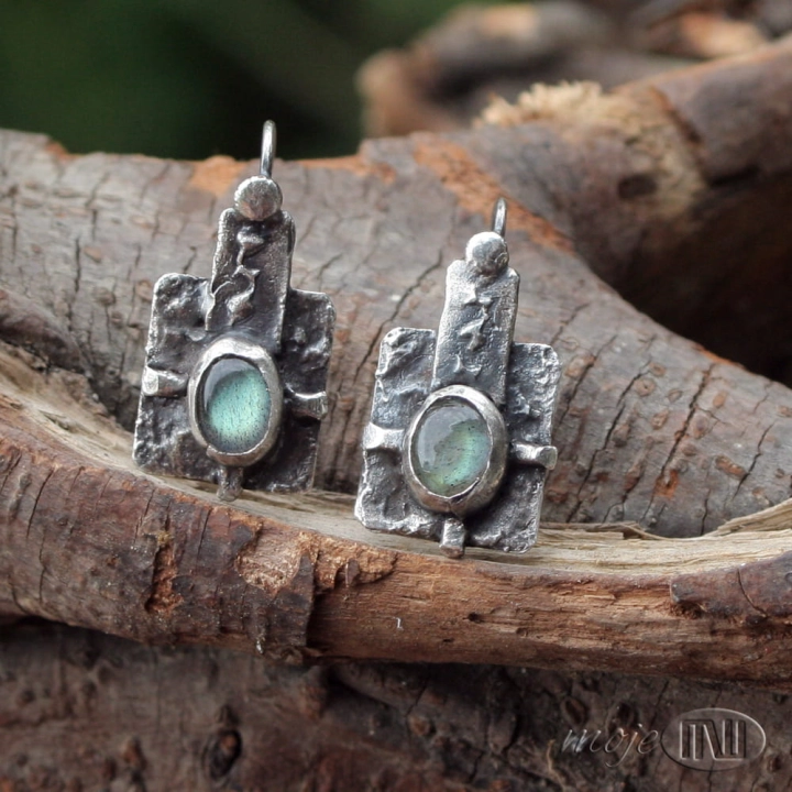labrakwadrat-kolczyki-ze-srebra-z-labradorytami-srebrne-rustykalne-recznie-robione