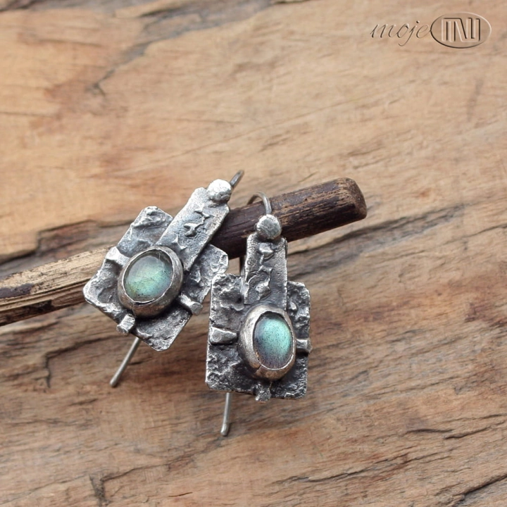 labrakwadrat-kolczyki-ze-srebra-z-labradorytami-srebrne-rustykalne-recznie-robione