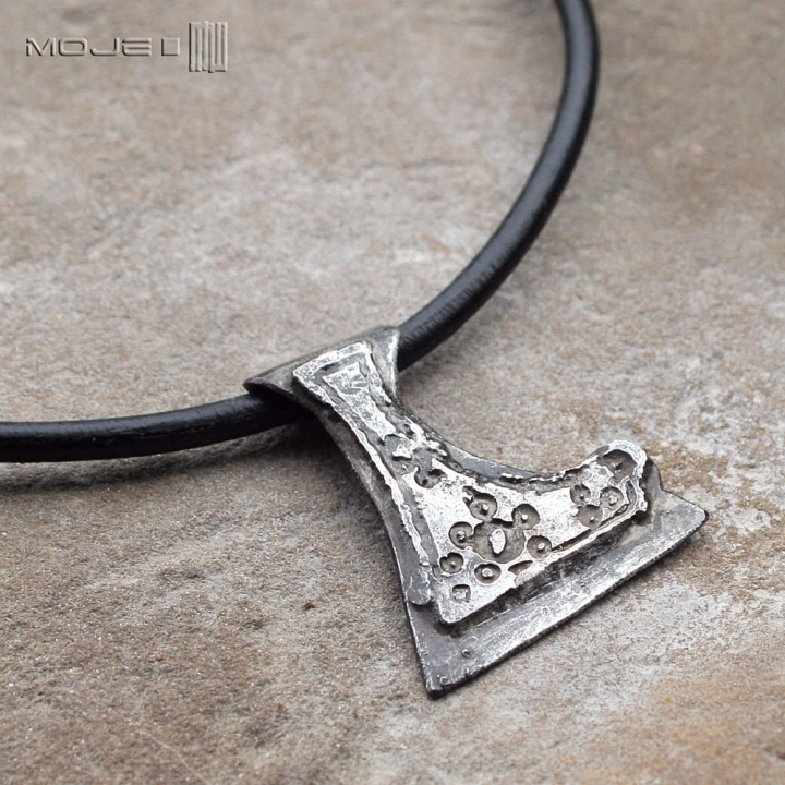 topor-Peruna-wisior-miedziany-pokryty-cyna-slowianska-bizuteria-amulet-poganska-bizuteria