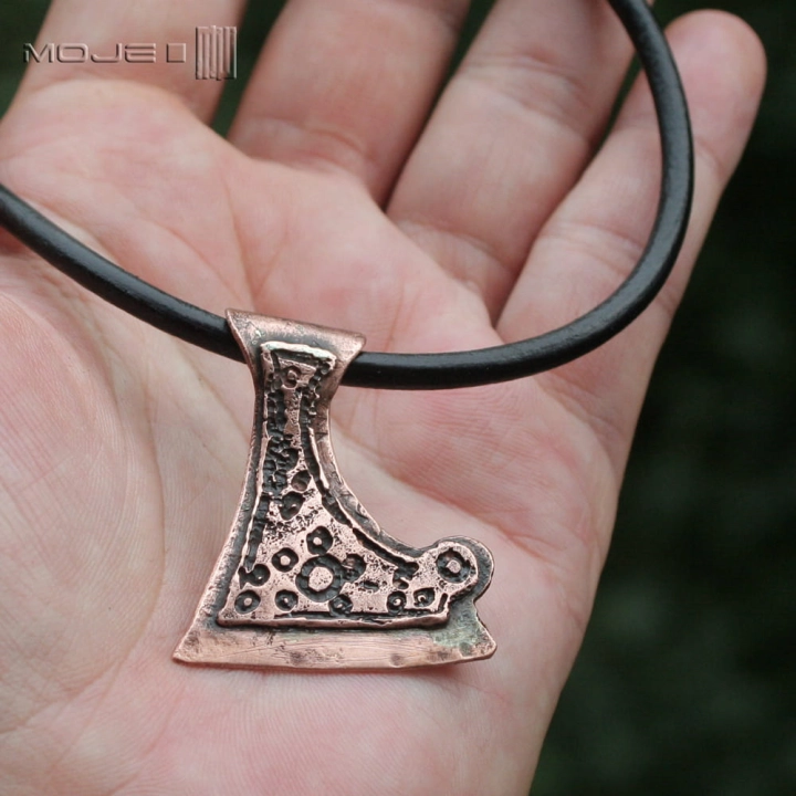 topor-Peruna-w-miedzi-wisior-miedziany-slowianska-bizuteria-amulet-poganska-bizuteria