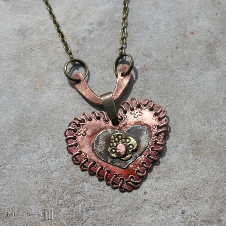 serce-z-fastryga-wisior-z-miedzi-mosiadzu-alpaki-metalowe-rustykalne-walentynki