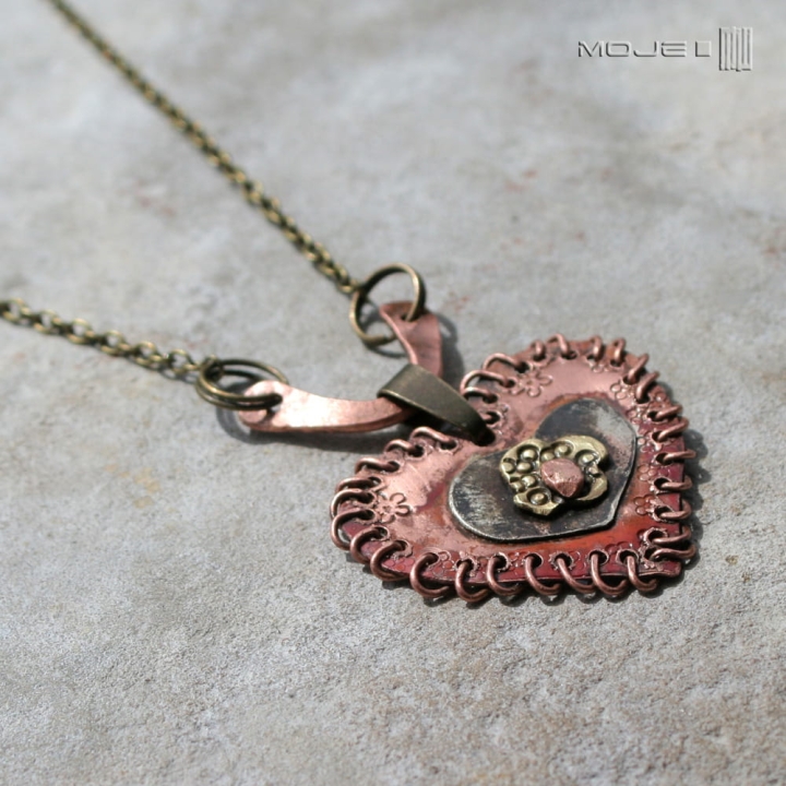 serce-z-fastryga-wisior-z-miedzi-mosiadzu-alpaki-metalowe-rustykalne-walentynki