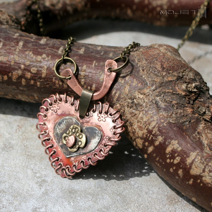 serce-z-fastryga-wisior-z-miedzi-mosiadzu-alpaki-metalowe-rustykalne-walentynki