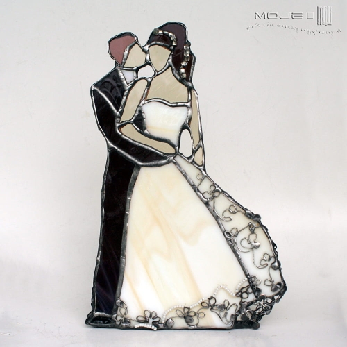 mloda-para-szklane-figurki-witrazowe-dekor-stojacy-prezent-na-slub-rocznice