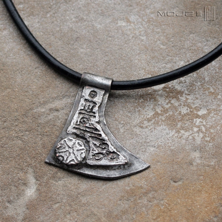 topor-Peruna-meski-wisior-slowianski-nordycki-bizuteria-dla-mezczyzny-miedziany-pokryty-cyna-rustykalny-stylizowany