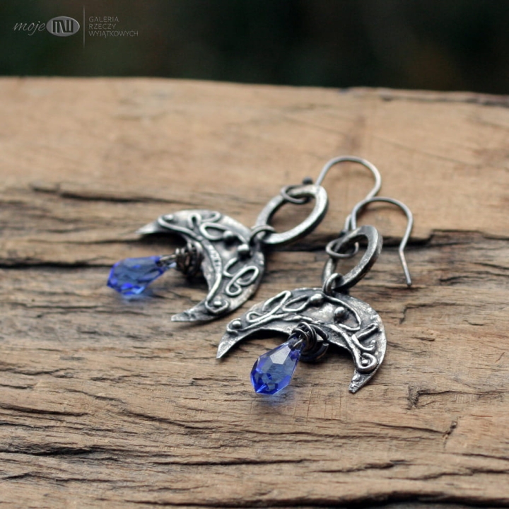 lunule-z-blekitem-ksiezycowe-kolczyki-kobiece-lunula-swarovski-srebro-ze-srebra-blekitne-slowianska-bizuteria