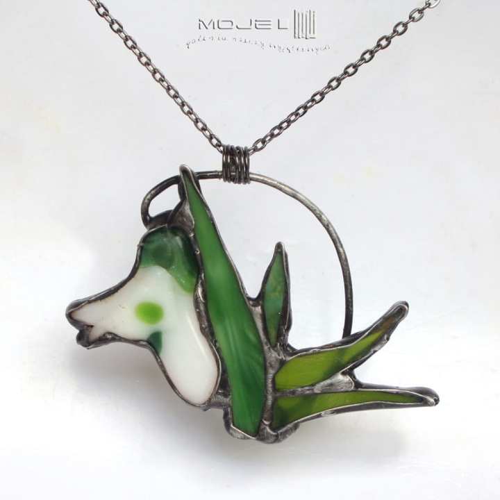 sniezyczka-szklane-kwiatki-wiosenny-wisior-ze-szkla-przebisnieg