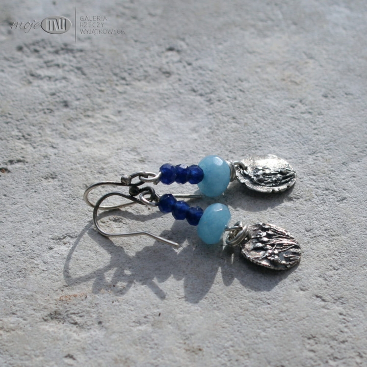 polne-skarby-kolczyki-ze-srebra-akwamaryn-jadeit-niebieski-granatowy-lekkie-srebrne-florystyczne-pola-roslinka
