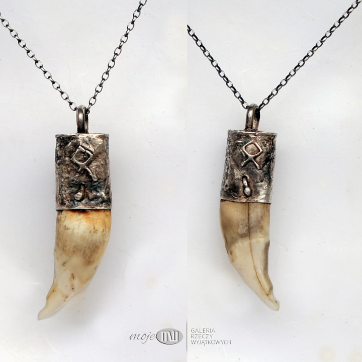 zeby-wilka-wisior-z-zeba-oprawiony-w-srebro-amulet-meska-bizuteria-poganska