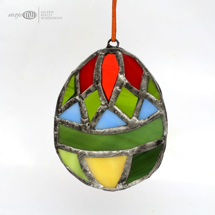 jajo-dekor-wiszace-wielkanocna-dekoracja-witraz-szklo-witrazowe-szklany-wiszacy