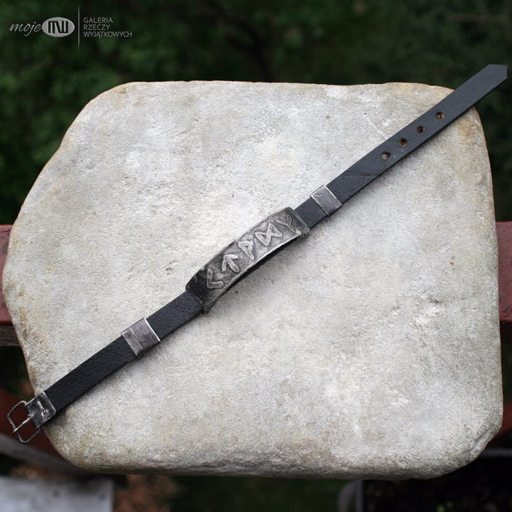otwarcie-na-droge-do-szczescia-bransoletka-rzemien-skorzany-runy-znaki-runiczne-amulet-miedziana-z-miedzi-cyna