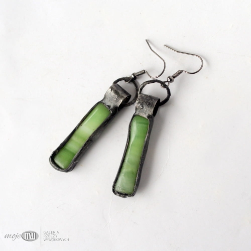 szklaki-mlecznozieleniaki-wiszace-kolczyki-ze-szkla-fusing-letnie-kolorowe-kolczyki-na-lato