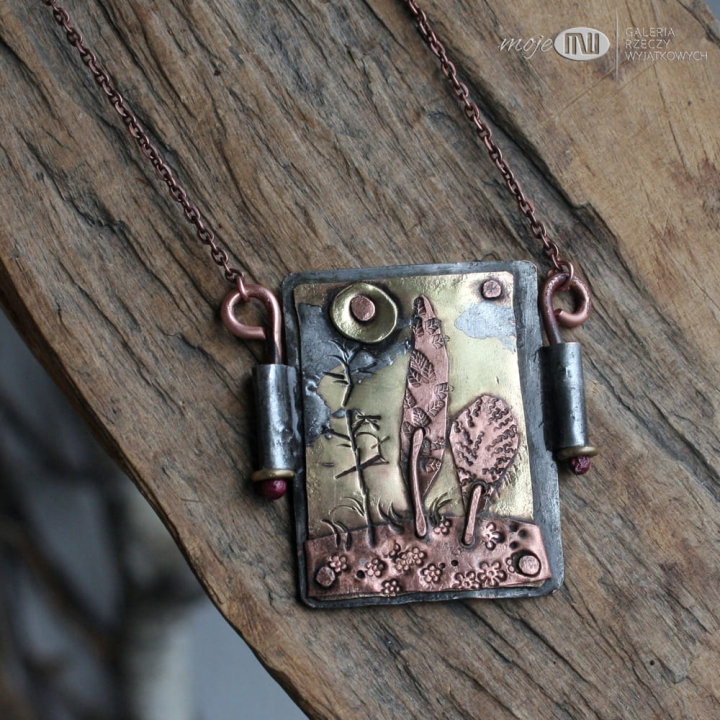 wisior-z-widoczkiem-rustykalny-wisior-miedz-mosiadz-drzewa-bizuteria-z-naturalnych-materialow