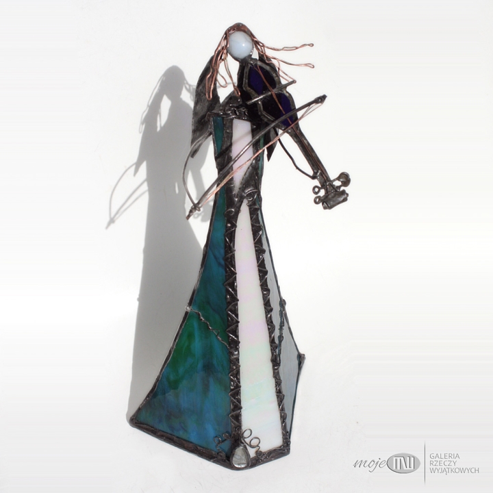 Agum-szklany-stojacy-aniol-witrazowy-ze-szkla-gra-na-skrzypcach-dekor-stojacy-figurka-ozdobna