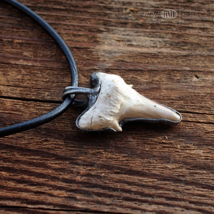 zab-rekina-duzy-meski-wisior-prawdziwy-amulet