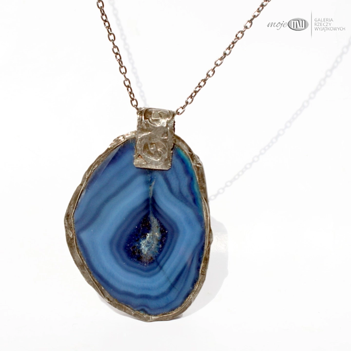 plaster-nieba-agat-rustykalny-wisior-z-plastra-agatu-oprawiony-w-miedz-pokryta-cyna-niebieski