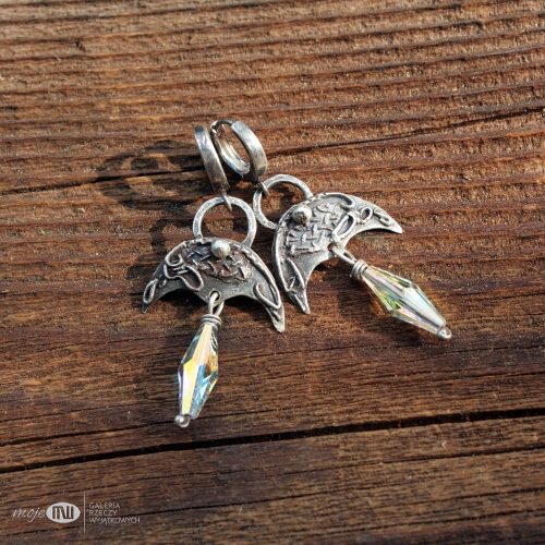lunule-z-teczowym-Swarovskim--ksiezycowe-kolczyki-kobiece-lunula-swarovski-srebro-ze-srebra-slowianska-bizuteria