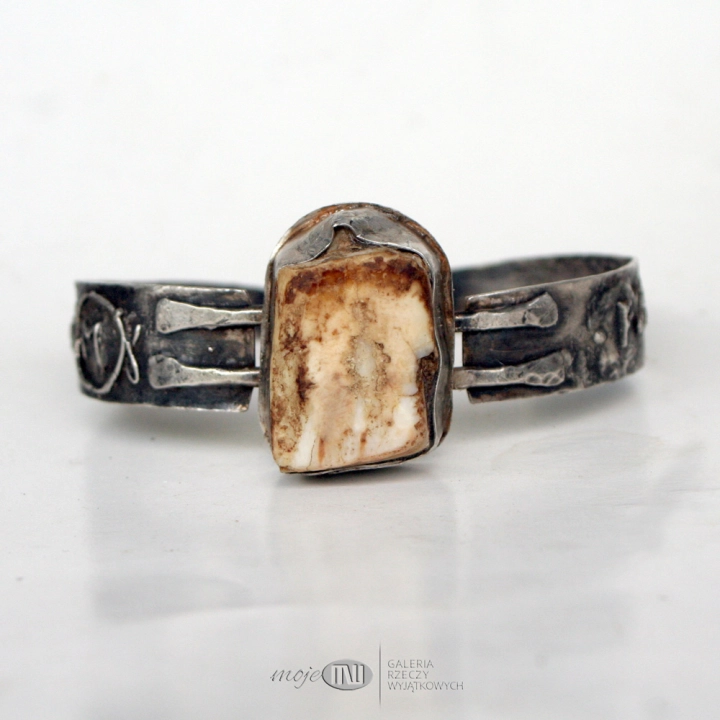 osobiste-wspomnienie-w-srebrze-bransoleta-srebro-runy-znaki-runiczne-amulet-rustykalna-bizuteria-poganska