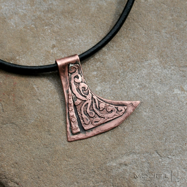 topor-Peruna-w-miedzi-miedziany-slowianska-bizuteria-amulet-poganska-jednostronny-meski-wisior