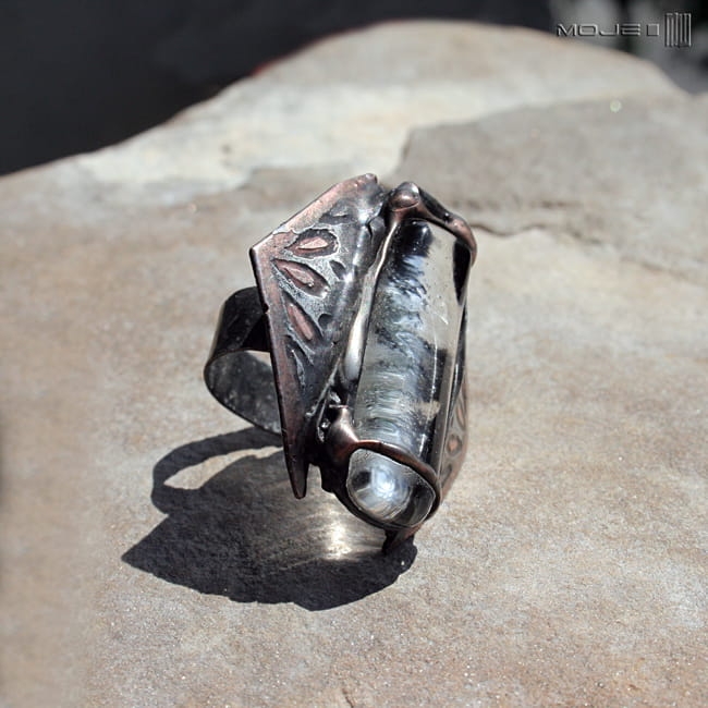 Jego Szklana Wysokość, pierścionek Tiffany,  duży pierścionek, biżuteria fusing, fusing szklany, pierścionek ze szklanym oczkiem, hand-made, biżuteria autorska, szklane oczko, pierścień