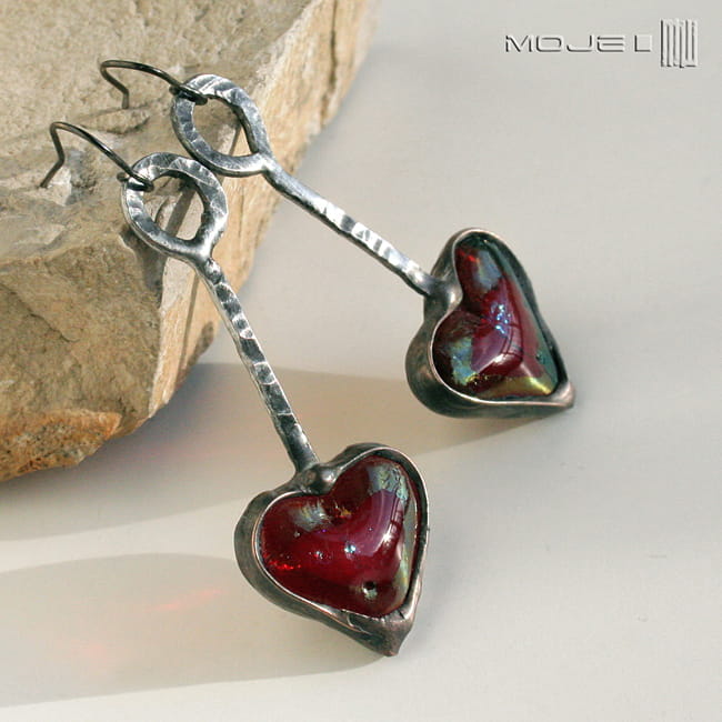 serducha, kolczyki, kolczyki tiffany, biżuteria z miedzi, biżuteria tiffany, rękodzieło, ręcznie robione, biżuteria autorska, szkło, kolczyki szklane, handmade, fusing szklany, serca, czerwone serce, walentynki