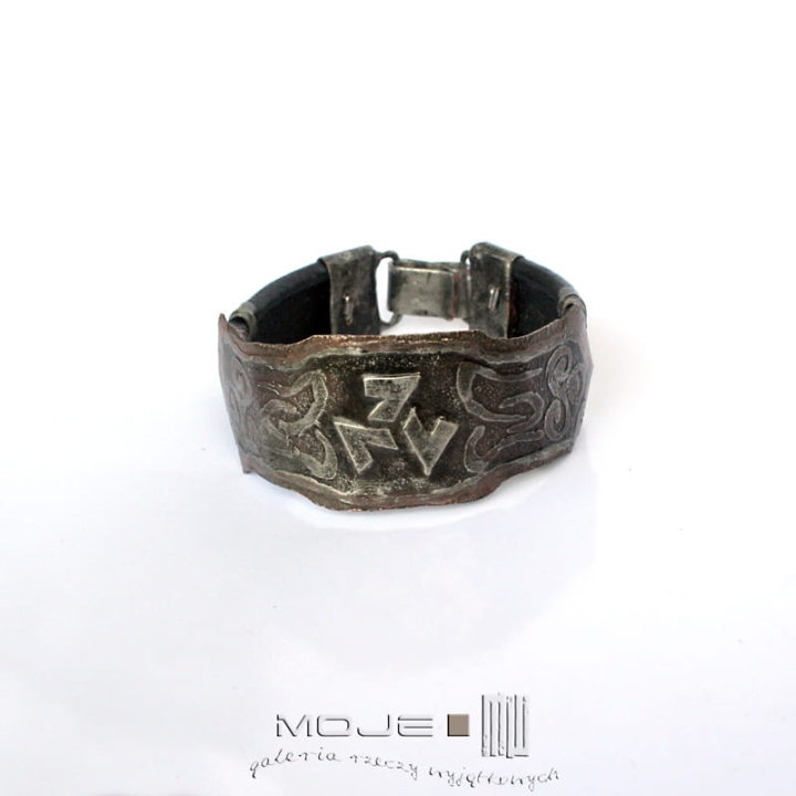 Triskelion, manela, bransoleta męska, męska biżuteria, motywy celtyckie, motywy słowiańskie, miedziana bransoleta, słowiańszczyzna, pomysł na prezent