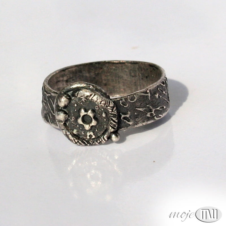 kwiatuszek-miedzyplanetarny-srebrny-pierscionek-srebro-art-clay