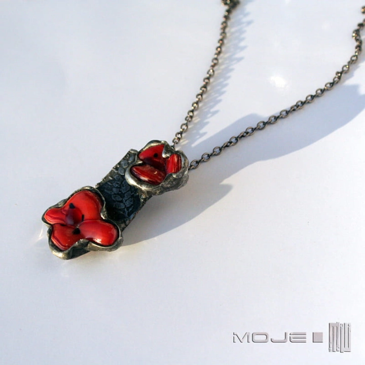 Makowo-zbożowy, wisior ze szkła  i miedzi