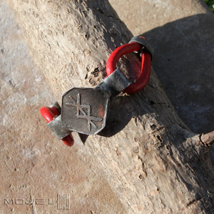 Wzmacnia-trwalosc-zwiazku-bransoleta-runy-znaki-runiczne-bizuteria-poganska