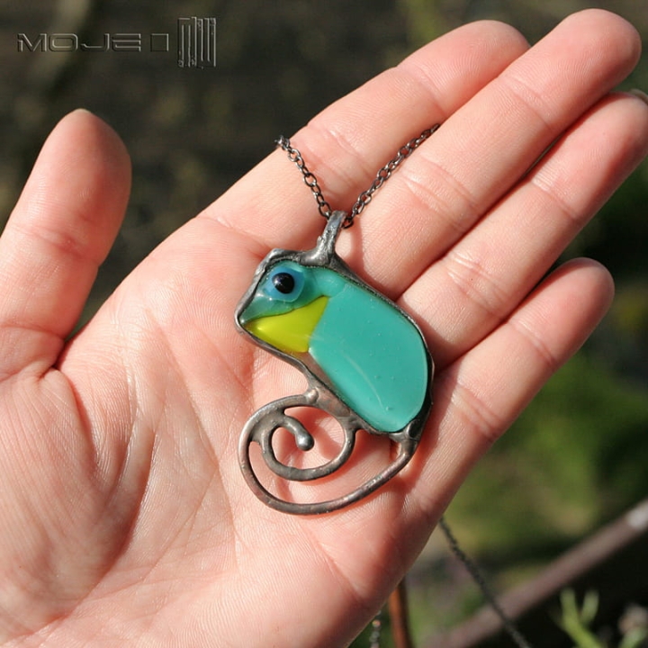 kameLEON, szklany wisior, fusing